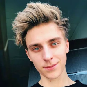 Пробьёт ли Telegram-канал Влада А4 отметку в 600 000 подписчиков до 31 мая 2026 года?